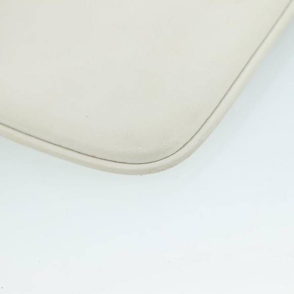 BALENCIAGA Pouch Leather White Silver 551992 Auth bs21014
